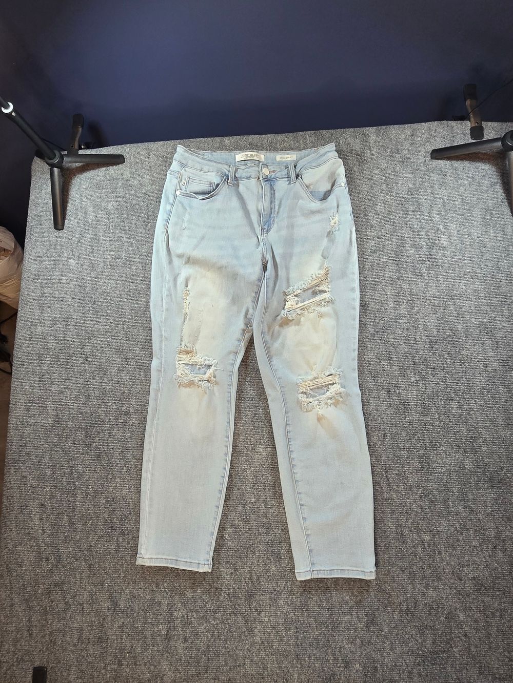 Judy Blue Distressed Boyfriend Jeans Womens 31 Light Wash Relaxed Denim
